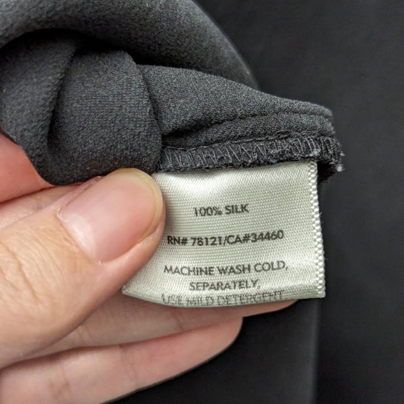 Eileen Fisher black silk tank top - Picture 4 of 4